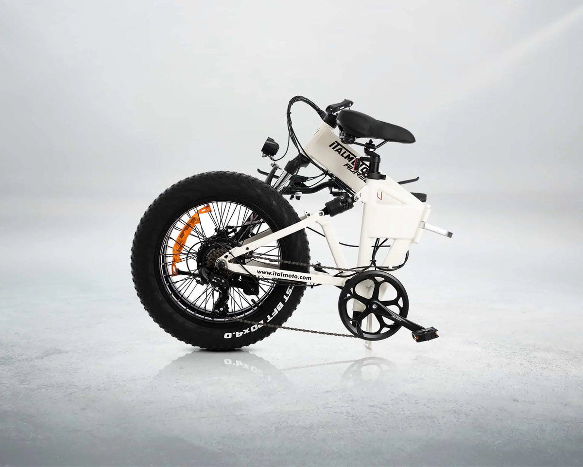 コンパクトな折りたたみ設計