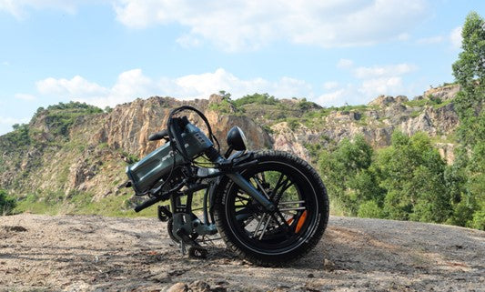 折りたたみフレーム